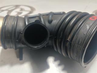 Патрубок воздушн.фильтра NISSAN SAFARI WTY61 ZD30DDTI 16578VC103 4 ракурс