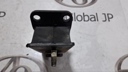 Подушка акпп TOYOTA LAND CRUISER UZJ100W 2UZFE 1237150081 5 ракурс