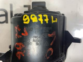 Туманка TOYOTA PRIUS ALPHA ZVW41W 2ZRFXE 812200W040 3 ракурс