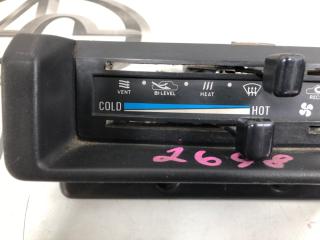Блок управления климат-контролем NISSAN SAFARI VRG160 SD33 27510C6000 4 ракурс