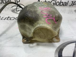 Бачок стеклоомывателя NISSAN SAFARI VRG160 SD33 28910C6100 2 ракурс