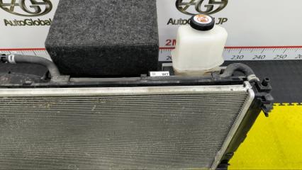 Радиатор основной TOYOTA COROLLA ZWE214 2ZRFXE 1640037410 2 ракурс
