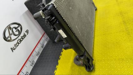 Радиатор основной TOYOTA COROLLA ZWE214 2ZRFXE 1640037410 4 ракурс