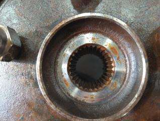 Ступица левая передняя NISSAN SERENA GFC27 MR20DD 40015CY000 2 ракурс