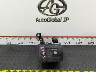 Блок abs Volvo XC70 BZ B6324S 3.2 31261142 1 ракурс Блок abs Volvo XC70 BZ B6324S 3.2 31261142 1 ракурс