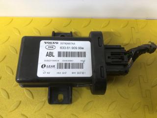  Volvo XC70 BZ B6324S 3.2 30782657 2 ракурс