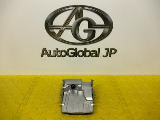 Камера переднего вида TOYOTA COROLLA ZWE214 2ZRFXE 8646C12030 1 ракурс