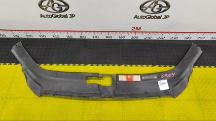 Защита замка капота AUDI Q7 4L BHK 4L0807081 1 ракурс Защита замка капота AUDI Q7 4L BHK 4L0807081 1 ракурс