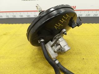 Главный тормозной цилиндр NISSAN SERENA GFC27 MR20DD D60101VA1A 3 ракурс