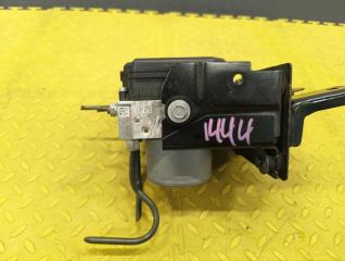 Блок abs NISSAN SERENA GFC27 MR20DD 476605TC1A 2 ракурс