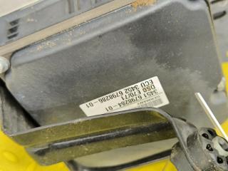 Блок abs BMW X6 E71 N55B30A 34516865025 5 ракурс
