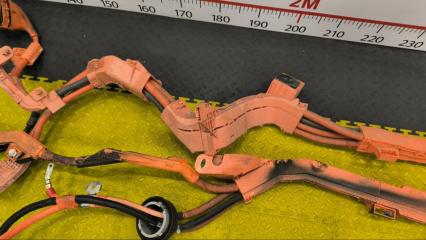 Проводка высоковольтной батареи TOYOTA HARRIER AVU65 2ARFXE 8216548140 4 ракурс