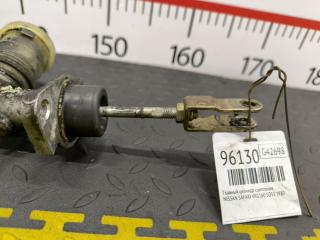 Главный цилиндр сцепления NISSAN SAFARI VRG160 SD33 30620C6100 4 ракурс