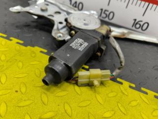 Стеклоподъемник правый задний TOYOTA LAND CRUISER HDJ81 1HDT 6980360010 3 ракурс