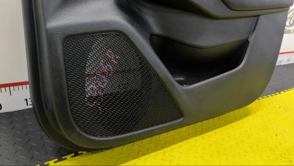 Обшивка дверей правая передняя MITSUBISHI OUTLANDER GN0W 4B12-S91 7221F542XC 3 ракурс