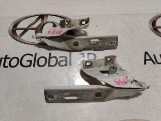 Петля капота AUDI S5 8F CAKA 8T0823301E 2 ракурс