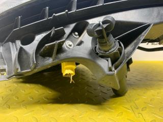 Фара правая передняя AUDI S5 8F CAKA 8T0941030AP 3 ракурс