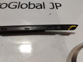 Молдинг лобового стекла Jaguar XE X760 AJ200 T4N14685 2 ракурс