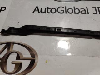 Молдинг лобового стекла Jaguar XE X760 AJ200 T4N14685 4 ракурс
