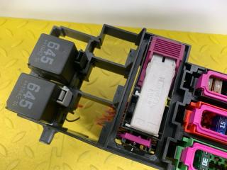 Блок предохранителей AUDI A6 4G CHVA 4C0971845A 3 ракурс
