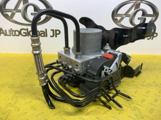 Блок abs Jaguar XE X760 AJ200 T2H10332 4 ракурс
