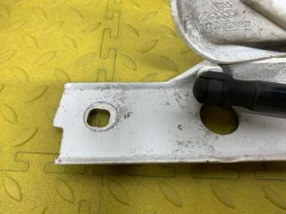 Петля капота AUDI A6 4G CHVA 4G8823301E 4 ракурс Петля капота AUDI A6 4G CHVA 4G8823301E 4 ракурс