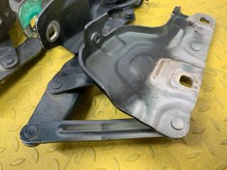 Петля капота Jaguar XE X760 AJ200 T2H12980 5 ракурс