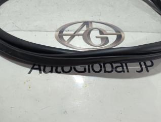 Уплотнение дверное левое переднее MITSUBISHI OUTLANDER GN0W 4B12-S91 76922W020P 3 ракурс Уплотнение дверное левое переднее MITSUBISHI OUTLANDER GN0W 4B12-S91 76922W020P 3 ракурс