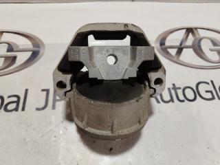 Запчасть Подушка двигателя  передняя AUDI A6 4G0199381MK Контрактный Год: 2011   Пробег 67472 км.
Состояние оценивайте по фото.
Снята с контрактного авто, без пробега по России.