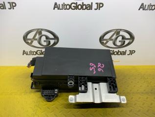 Блок предохранителей Jaguar XE X760 AJ200 C2D23644 1 ракурс