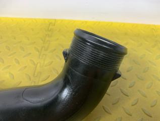 Патрубок интеркулера BMW X5 E70 N55B30A 13717571350 2 ракурс