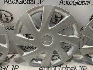 Колпаки на колеса TOYOTA ESTIMA AHR20W 2AZFXE - 4 ракурс Колпаки на колеса TOYOTA ESTIMA AHR20W 2AZFXE - 4 ракурс