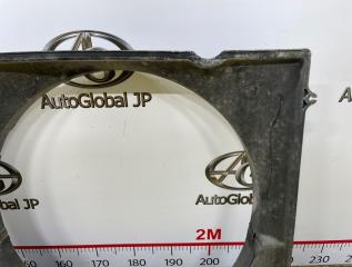 Диффузор радиатора TOYOTA TUNDRA UCK40 2UZFE 167110F040 5 ракурс