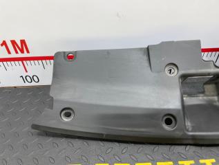 Защита замка капота HONDA CR-V RT6 LFB 71125TNYJ00 2 ракурс