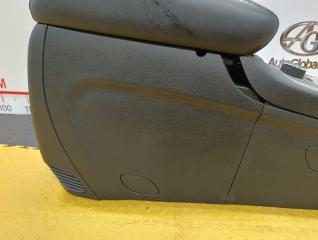 Бардачок между сиденьями Jeep Grand Cherokee WK2 ERB 3.6 5108174AD 4 ракурс Бардачок между сиденьями Jeep Grand Cherokee WK2 ERB 3.6 5108174AD 4 ракурс