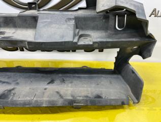 Защита радиатора HONDA CR-V RT6 LFB 71300TNYG01 5 ракурс Защита радиатора HONDA CR-V RT6 LFB 71300TNYG01 5 ракурс