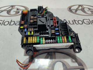 Блок предохранителей BMW X4 F26 N20B20A 61149315151 2 ракурс