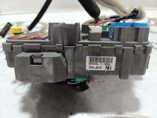 Блок предохранителей HONDA CR-V RT6 LFB 38200TPAJ01 3 ракурс