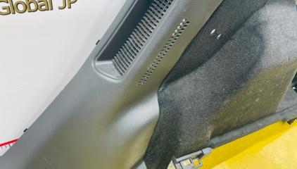 Обшивка багажника правая задняя HONDA CR-V RT6 LFB 84611TPAJ01ZA 3 ракурс