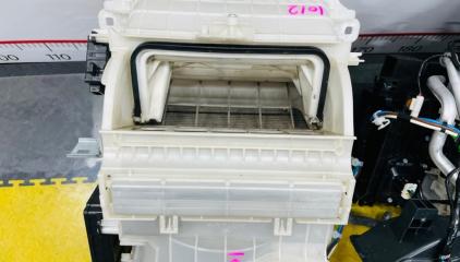 Печка HONDA CR-V RT6 LFB 79305TNYE51 3 ракурс