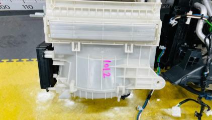 Печка HONDA CR-V RT6 LFB 79305TNYE51 4 ракурс