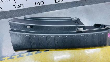 Накладка замка багажника HONDA CR-V RT6 LFB 84641TPAJ51ZA 2 ракурс