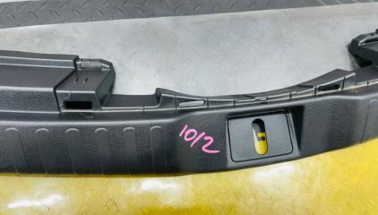 Накладка замка багажника HONDA CR-V RT6 LFB 84641TPAJ51ZA 3 ракурс