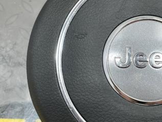 Airbag водительский Jeep Grand Cherokee WK2 ERB 3.6 1GS311XLAH 3 ракурс Airbag водительский Jeep Grand Cherokee WK2 ERB 3.6 1GS311XLAH 3 ракурс