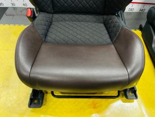 Сидения комплект TOYOTA CH-R ZYX10 2ZR-FXE 7107310A10E2 5 ракурс
