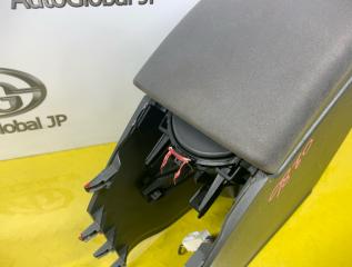 Бардачок между сиденьями TOYOTA PRIUS ZVW30 2ZRFXE 5890147090B2 5 ракурс Бардачок между сиденьями TOYOTA PRIUS ZVW30 2ZRFXE 5890147090B2 5 ракурс