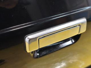Дверь правая задняя MAZDA PROCEED MARVIE UVL6R WLT U00972020E 4 ракурс