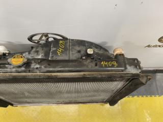 Радиатор основной TOYOTA LAND CRUISER UZJ100 2UZFE 1640050211 3 ракурс