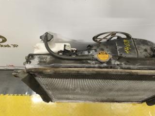 Радиатор основной TOYOTA LAND CRUISER UZJ100 2UZFE 1640050211 5 ракурс