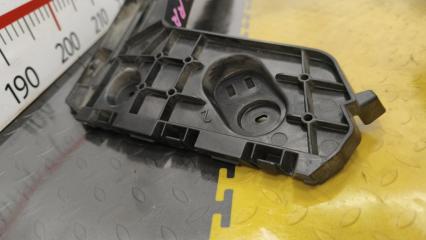 Крепление бампера правое заднее AUDI Q2 GAB CHZJ 81A807254 2 ракурс